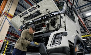 Imagem ilustrativa da notícia: Volvo reabre segundo turno por exportações