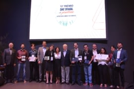 Imagem ilustrativa da notícia: AutoData recebe o Prêmio SAE Brasil de Jornalismo