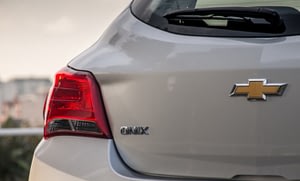 Imagem ilustrativa da notícia: Chevrolet Onix mantém liderança em fevereiro