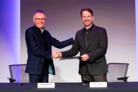 Imagem ilustrativa da notícia: Com fusão, FCA e PSA prometem sinergias sem fechar fábricas