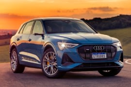 Imagem ilustrativa da notícia: Rede Audi e-tron já entrega o SUV elétrico