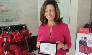 Imagem ilustrativa da notícia: Cummins recebe a placa do Prêmio AutoData
