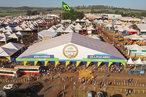 Imagem ilustrativa da notícia: Montadoras buscam novos clientes na Agrishow