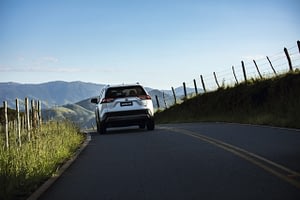 Imagem ilustrativa da notícia: Toyota fechará fábrica na Rússia e considera vendê-la