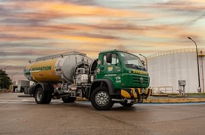 Imagem ilustrativa da notícia: BR Aviation abastece com HVO caminhões que operam no Galeão