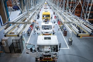 Imagem ilustrativa da notícia: Mudança para Euro 6 derruba produção de caminhões em janeiro