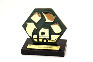 Imagem ilustrativa da notícia: Mercedes-Benz premia quatro fornecedores por iniciativas socioambientais