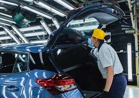 Imagem ilustrativa da notícia: Mulheres ampliam presença e montadoras traçam metas para equidade