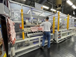 Imagem ilustrativa da notícia: ZF acelera nacionalização de sistemas