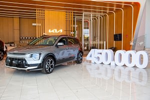 Imagem ilustrativa da notícia: Kia emplaca 450 mil no Brasil e promete híbrido flex