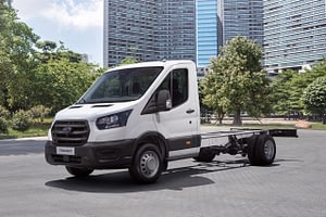 Imagem ilustrativa da notícia: Versão da Ford Transit chassi-cabine retorna ao mercado