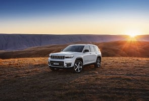 Imagem ilustrativa da notícia: Jeep amplia portfólio híbrido com o novo Grand Cherokee