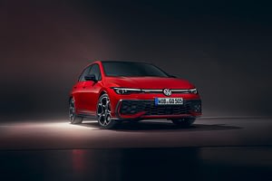Imagem ilustrativa da notícia: Volkswagen celebra 50 anos do Golf com nova versão na Europa 