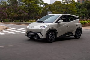 Imagem ilustrativa da notícia: BYD Dolphin Mini chega para mexer no mercado por R$ 115,8 mil