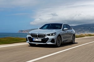 Imagem ilustrativa da notícia: Grupo BMW alcança a marca de 1 milhão de veículos elétricos vendidos