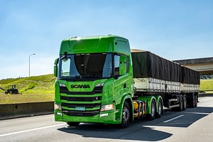 Imagem ilustrativa da notícia: Scania amplia aposta no gás com novos caminhões de 420 e 460 cv