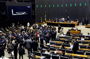 Imagem ilustrativa da notícia: Anfavea espera aprovação do PL do Mover nos próximos dias