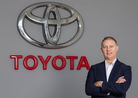 Imagem ilustrativa da notícia: Toyota retoma a produção de modelos híbridos em novembro