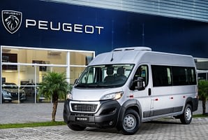 Imagem ilustrativa da notícia: Peugeot Boxer Minibus chega ao Brasil em duas versões