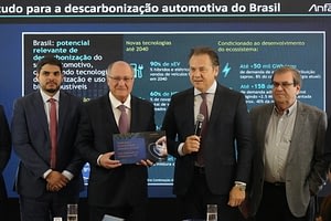 Imagem ilustrativa da notícia: Anfavea entrega estudo sobre descarbonização para o governo
