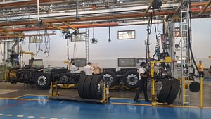 Imagem ilustrativa da notícia: Licitações estimulam alta de 35% na fabricação de chassi ônibus