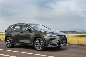 Imagem ilustrativa da notícia: Novo Lexus NX 450h+ chega ao Brasil em versão híbrida plug-in