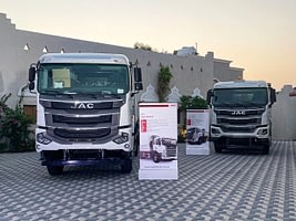 Imagem ilustrativa da notícia: Jac Motors importa caminhões em operação independente