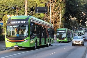Imagem ilustrativa da notícia: Aliança Zebra capacita cidades para avançarem na eletrificação do transporte público