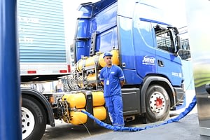 Imagem ilustrativa da notícia: Jomed instala ponto de abastecimento de biometano em sua sede