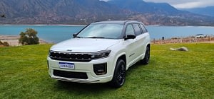 Imagem ilustrativa da notícia: Jeep Commander 2026 muda pouco e fica mais barato para jogar melhor