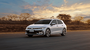 Imagem ilustrativa da notícia: Golf GTI e Jetta GLI desembarcam no Brasil, mas ainda não estão a venda