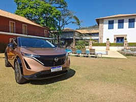 Imagem ilustrativa da notícia: Pioneira, Nissan diz ter dado uma pausa em sua oferta de elétricos no Brasil