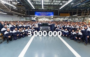 Imagem ilustrativa da notícia: Fábrica da Stellantis em El Palomar supera os 3 milhões de veículos produzidos