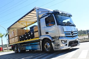 Imagem ilustrativa da notícia: Mercedes-Benz usa eActros na logística interna de São Bernardo