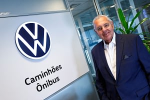 Imagem ilustrativa da notícia: Roberto Cortes tem o contrato prorrogado por mais dois anos