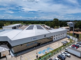 Imagem ilustrativa da notícia: VW Caminhões e Ônibus inaugura sua segunda maior concessionária no mundo