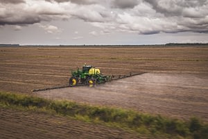 Imagem ilustrativa da notícia: John Deere reúne mais de 20 lançamentos com foco em eficiência e redução de despesas