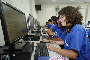 Imagem ilustrativa da notícia: 98% das empresas relatam dificuldade para contratar profissionais em tecnologia