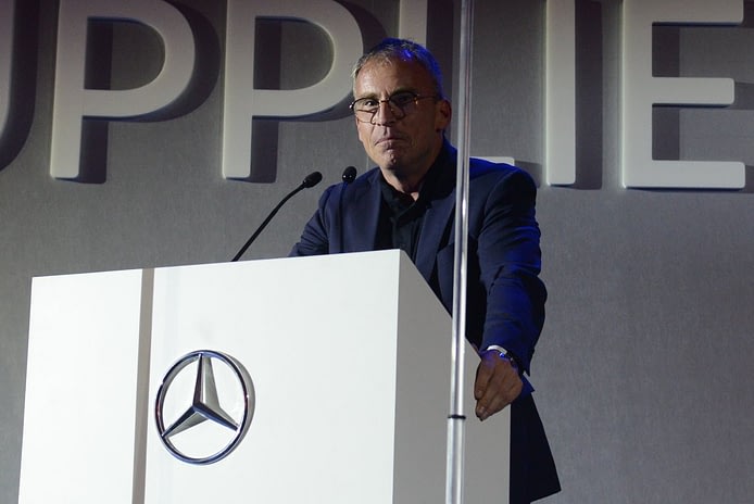 Imagem ilustrativa da notícia: Actros coloca fornecedores Mercedes-Benz na rede global Daimler