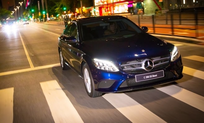 Imagem ilustrativa da notícia: Mercedes-Benz brasileiro tem tecnologia meio híbrida