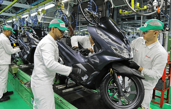 Imagem ilustrativa da notícia: Produção de motos recua 98% com fábricas fechadas