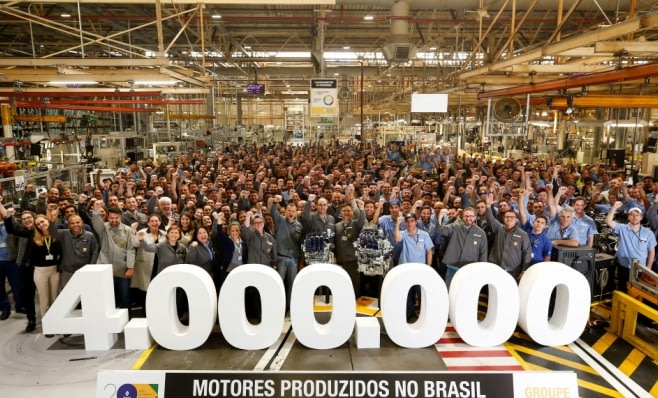Imagem ilustrativa da notícia: Renault festeja 4 milhões de motores brasileiros