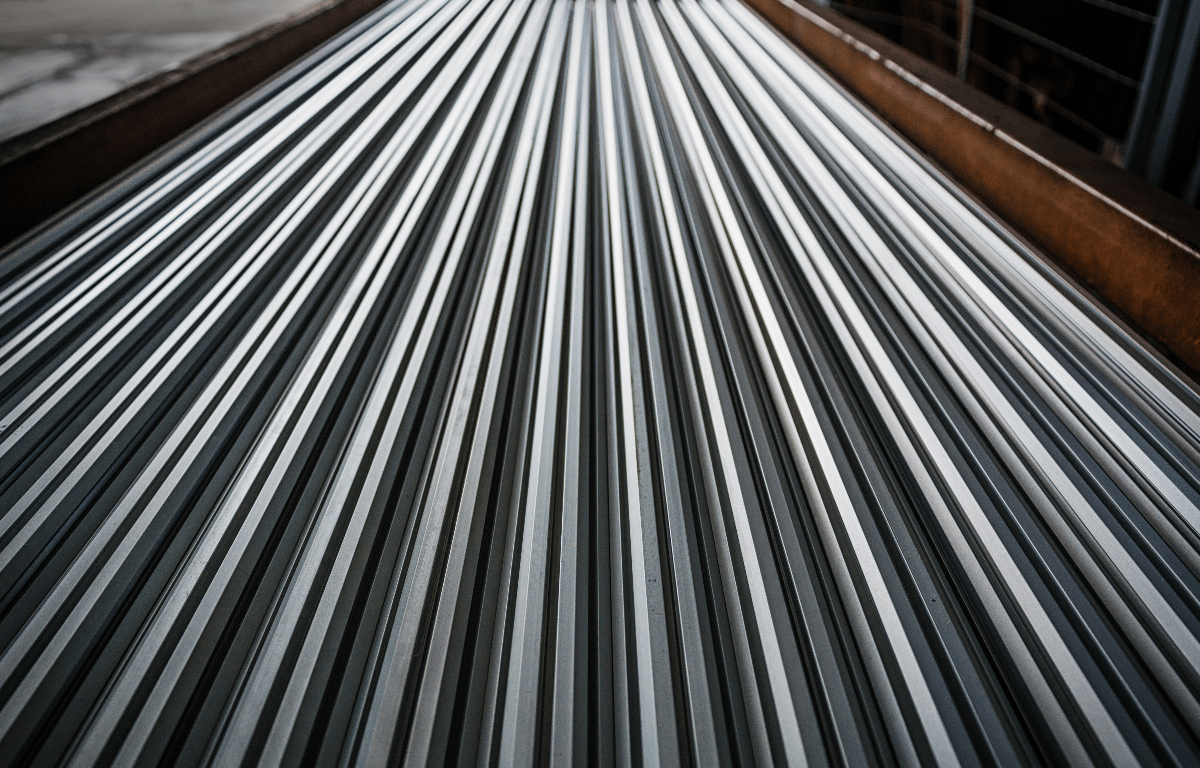 Imagem ilustrativa da notícia: Pequenas indústrias sofrem com falta e alto custo dos insumos