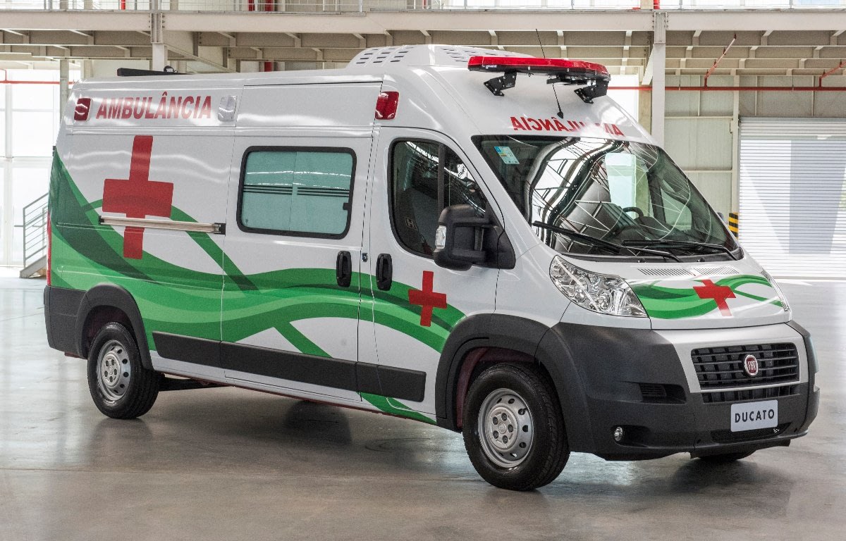 Imagem ilustrativa da notícia: FCA doa duas ambulâncias para ajudar no combate à pandemia