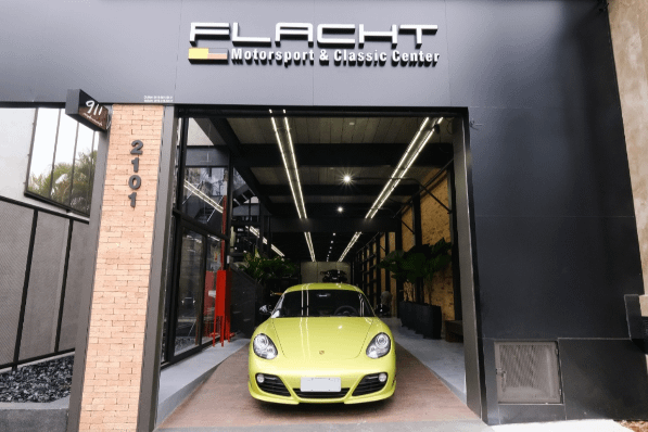 Imagem ilustrativa da notícia: Flacht, uma oficina só para Porsche