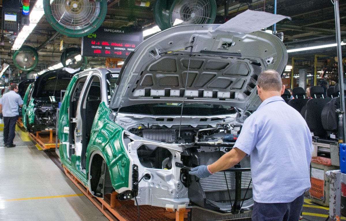 Imagem ilustrativa da notícia: General Motors negocia lay-off em todas suas fábricas