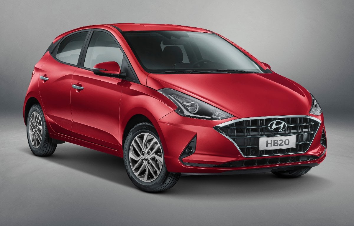 Imagem ilustrativa da notícia: Hyundai revela as linhas do novo HB20
