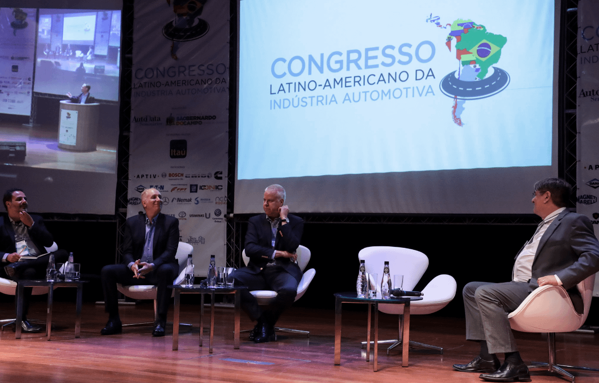 Imagem ilustrativa da notícia: Indústria automotiva da América Latina em debate no Congresso AutoData