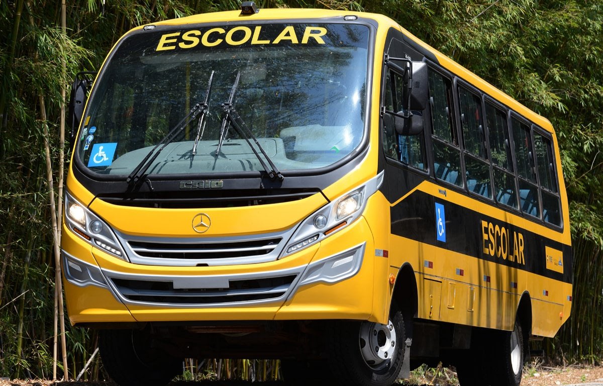 Imagem ilustrativa da notícia: M-B entrega 874 micro-ônibus para Caminho da Escola
