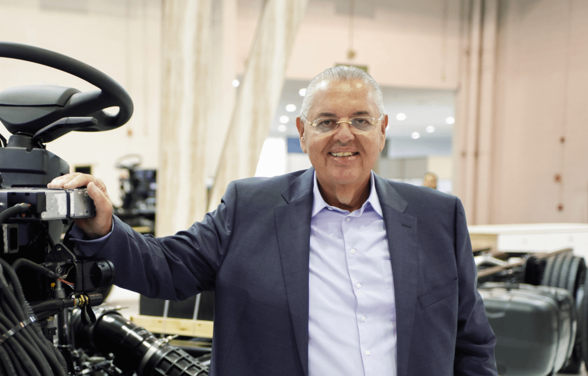 Imagem ilustrativa da notícia: Mercado caminha em ritmo acima do esperado, avalia Cortes